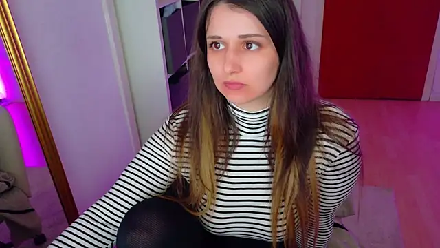 Snapshot of jenna-sxy19 chatting on 09/27/25, 04:34 jenna-sxy19 online show from 09/27/25, 04:34