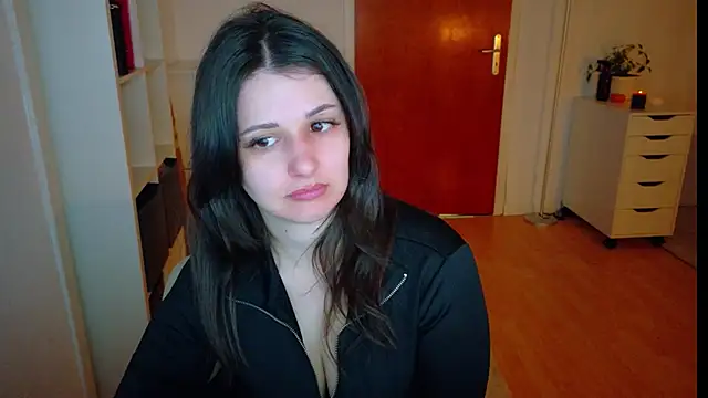 Snapshot of jenna-sxy19 chatting on 10/30/25, 02:07 jenna-sxy19 online show from 10/30/25, 02:07