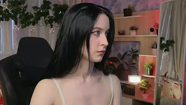KiraLiLime online show from 02/16/25, 01:38