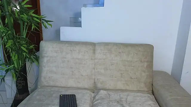 Lorenne Miller online show from 09/25/25, 02:15