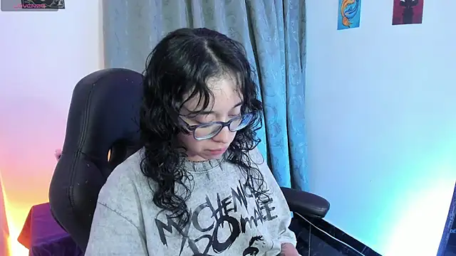 indra cam online show from 05/28/26, 03:37