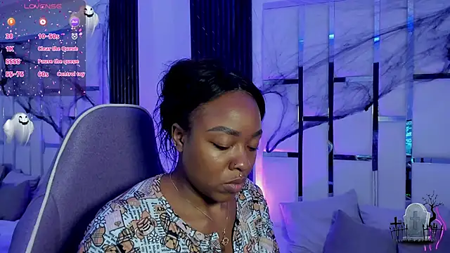 Snapshot of mia_schwarz chatting on 11/02/25, 04:42 mia schwarz online show from 11/02/25, 04:42