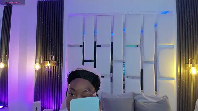 Snapshot of mia_schwarz chatting on 12/02/25, 11:34 mia schwarz online show from 12/02/25, 11:34