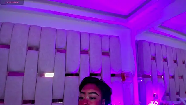 mia schwarz online show from 05/29/26, 10:08