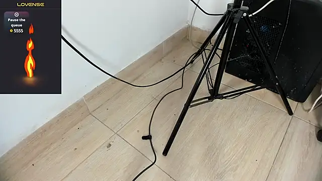 danielclarton1 online show from 12/05/24, 04:31
