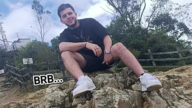 danielclarton1 online show from 10/27/25, 10:58