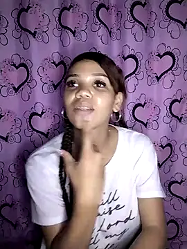 Snapshot of 1CANDYLOVE chatting on 12/11/24, 02:19 1CANDYLOVE online show from 12/11/24, 02:19