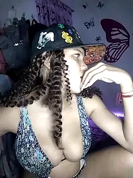 Snapshot of 1CANDYLOVE chatting on 01/09/25, 05:34 1CANDYLOVE online show from 01/09/25, 05:34