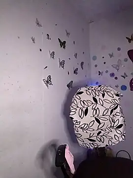 Snapshot of 1CANDYLOVE chatting on 02/11/25, 03:50 1CANDYLOVE online show from 02/11/25, 03:50