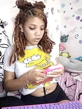 Snapshot of 1CANDYLOVE chatting on 02/27/25, 02:10 1CANDYLOVE online show from 02/27/25, 02:10