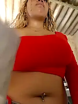 Snapshot of 1CANDYLOVE chatting on 09/15/25, 06:08 1CANDYLOVE online show from 09/15/25, 06:08