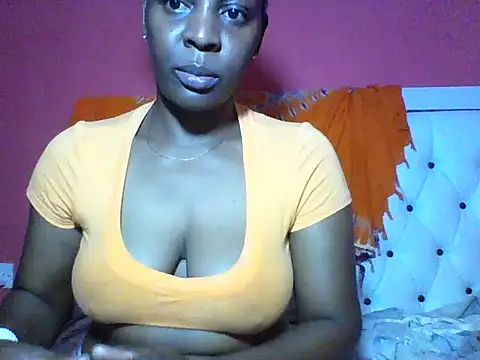 Snapshot of Sweet-piie chatting on 09/28/25, 06:30 Sweet-piie online show from 09/28/25, 06:30