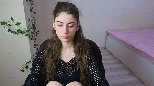 LittleFreya9 online show from 01/09/25, 05:22