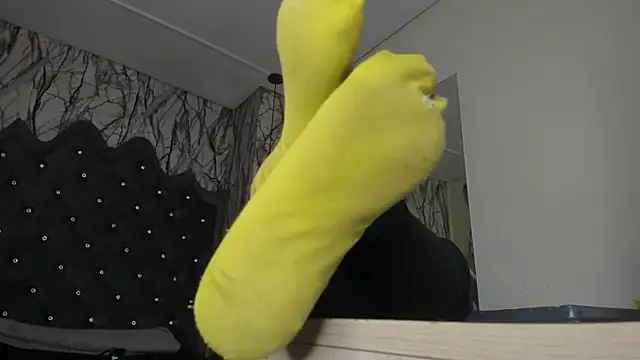 larissa01  online show from 01/07/25, 02:42