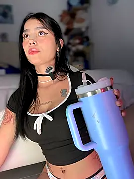 -Loren- online show from 09/16/25, 10:16