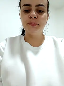 Im Amelia online show from 12/14/24, 02:23