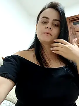 Im Amelia online show from 12/18/24, 01:37