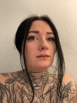 claudiliciousxxx online show from 02/14/25, 07:17