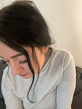 claudiliciousxxx online show from 03/12/25, 07:35