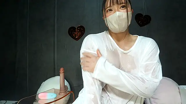 Snapshot of sara__xx__love chatting on 03/29/26, 01:33 sara xx love online show from 03/29/26, 01:33