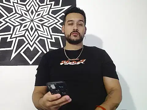  CHRIS-DENNIS  online show from 04/29/26, 03:32