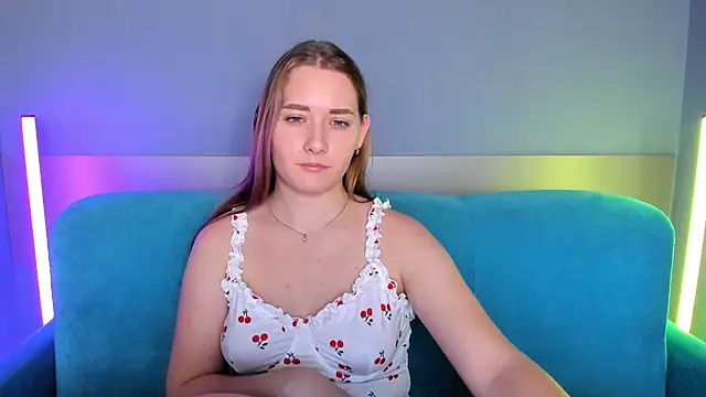AlinaVice online show from 12/17/24, 07:18