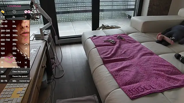 sexyLolia11 online show from 07/09/26, 04:16