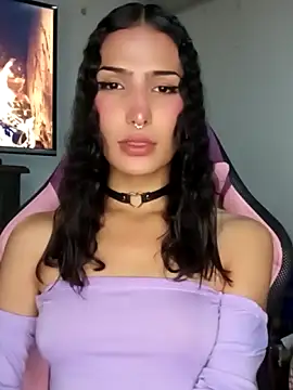 Lanna hott  online show from 09/27/25, 10:37