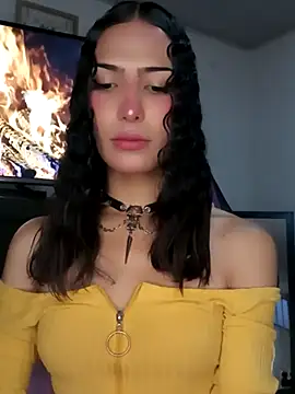 Lanna hott  online show from 10/05/25, 11:19