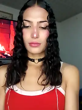 Lanna hott  online show from 11/13/25, 11:25