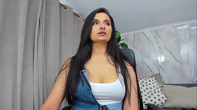 JennaPrice online show from 07/25/26, 03:09