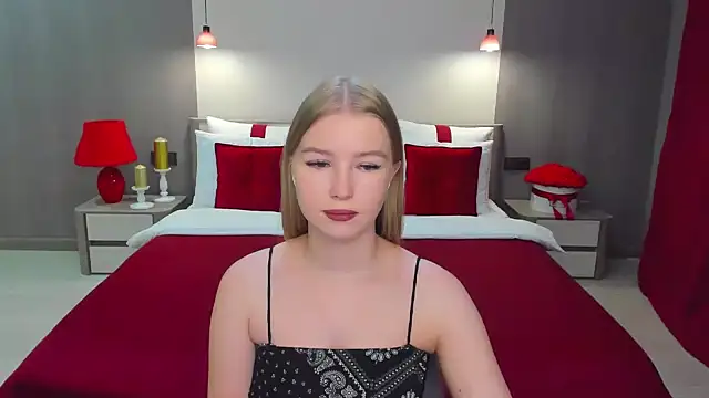 Snapshot of shy__lady chatting on 01/23/25, 11:36 shy lady online show from 01/23/25, 11:36