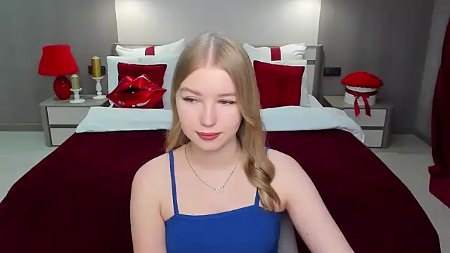 Snapshot of shy__lady chatting on 02/26/25, 09:16 shy lady online show from 02/26/25, 09:16
