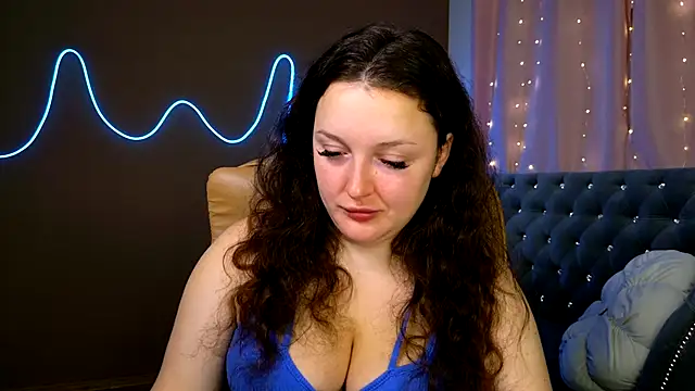 GloriNichols online show from 10/06/25, 11:18