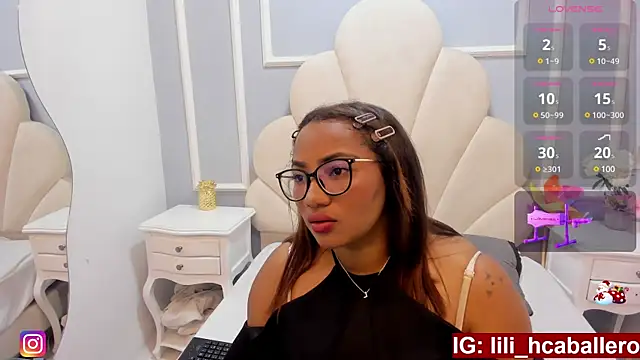 Lilithcaballero online show from 01/11/25, 12:12