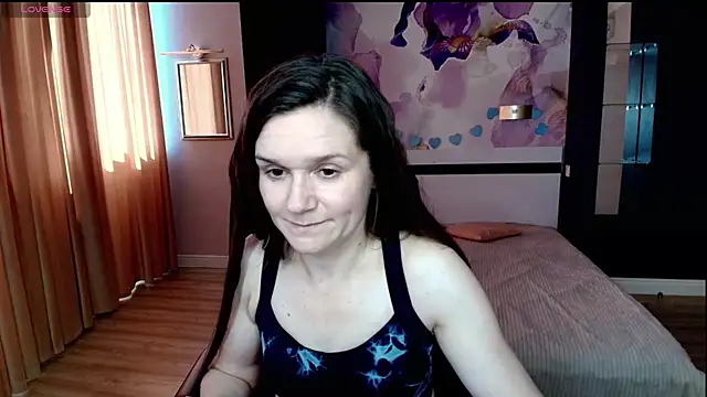 AriaGray online show from 04/15/26, 12:01