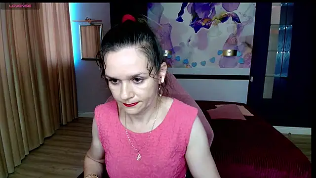 AriaGray online show from 07/05/26, 04:52