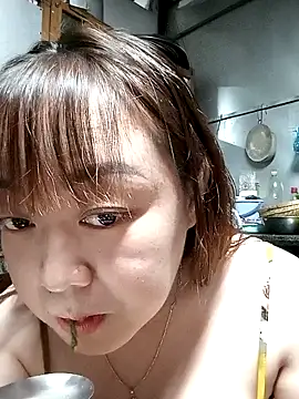 VyOanh2K online show from 01/31/25, 12:40