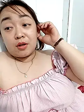 VyOanh2K online show from 02/01/25, 05:05