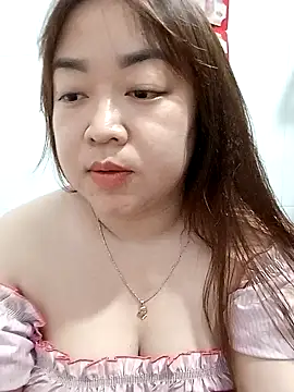 VyOanh2K online show from 02/09/25, 03:23
