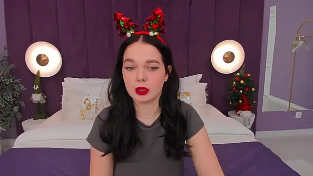 DeniseReese online show from 12/24/24, 09:17