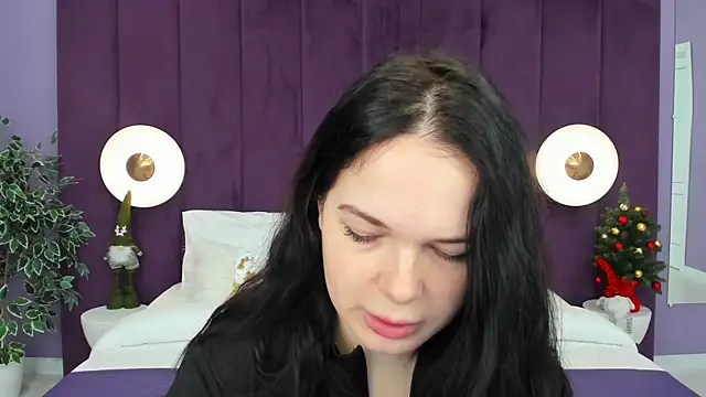 DeniseReese online show from 12/25/24, 03:08