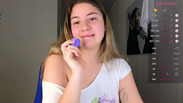Yassyaaa online show from 12/24/24, 05:16