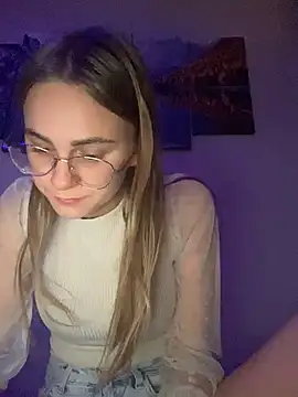 GraceTorrez online show from 12/09/24, 04:05