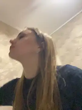 GraceTorrez online show from 10/02/25, 10:06