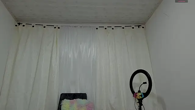 Abbyjonhson   online show from 07/27/26, 06:15