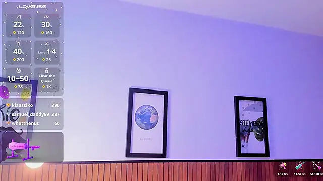 zyle boobs online show from 12/11/24, 11:00