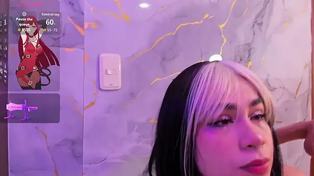 zyle boobs online show from 09/13/25, 12:16