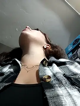 Isabella Delight  online show from 12/06/24, 11:57