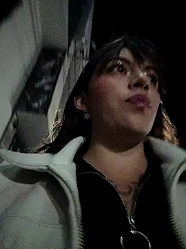 Isabella Delight  online show from 01/02/25, 12:34